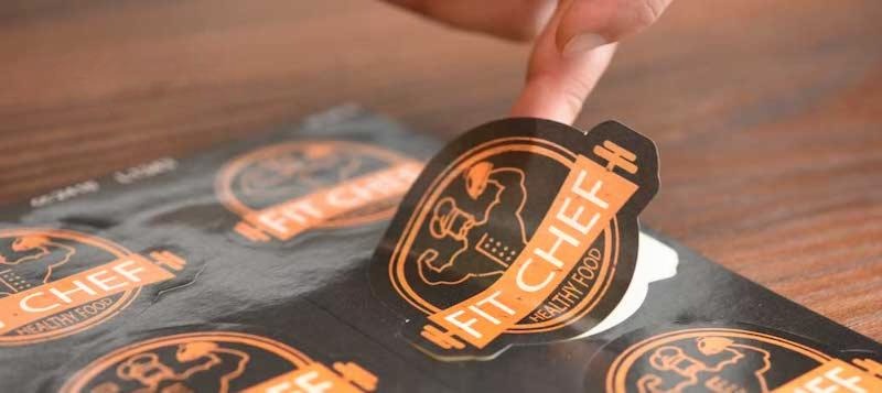 چاپ لیبل نیم تیغ در شیراز + راهنمای ثبت سفارش آنلاین